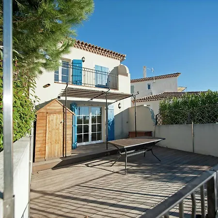 Villa With Marina View *