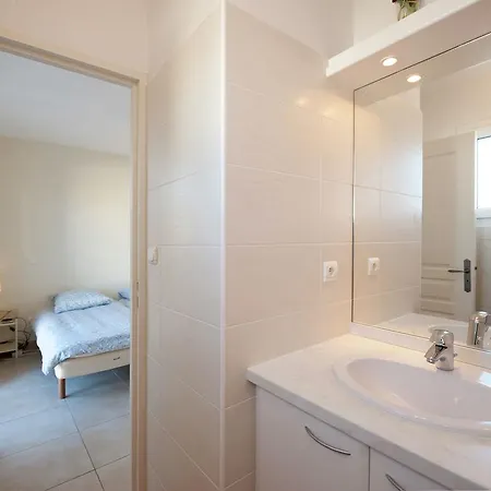 Modern Near The Sea With Balcony Aigues-Mortes